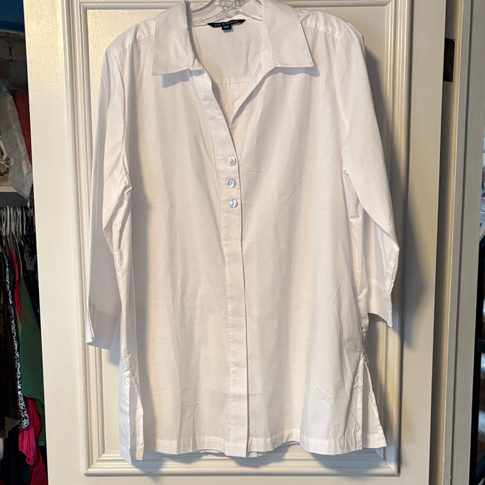 White Tunic/Collared Blouse